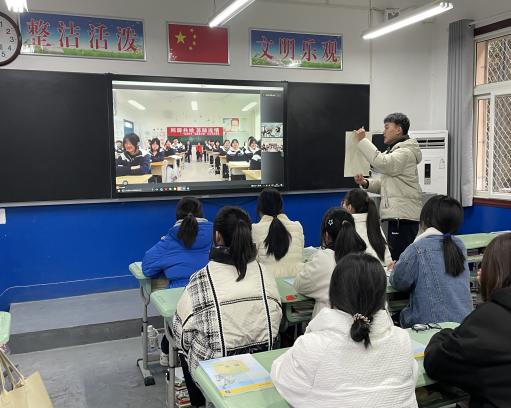 E:\陈佳球\教学\IMG_8494.JPGIMG_8494